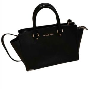 Michael Kors Black Selma Bag